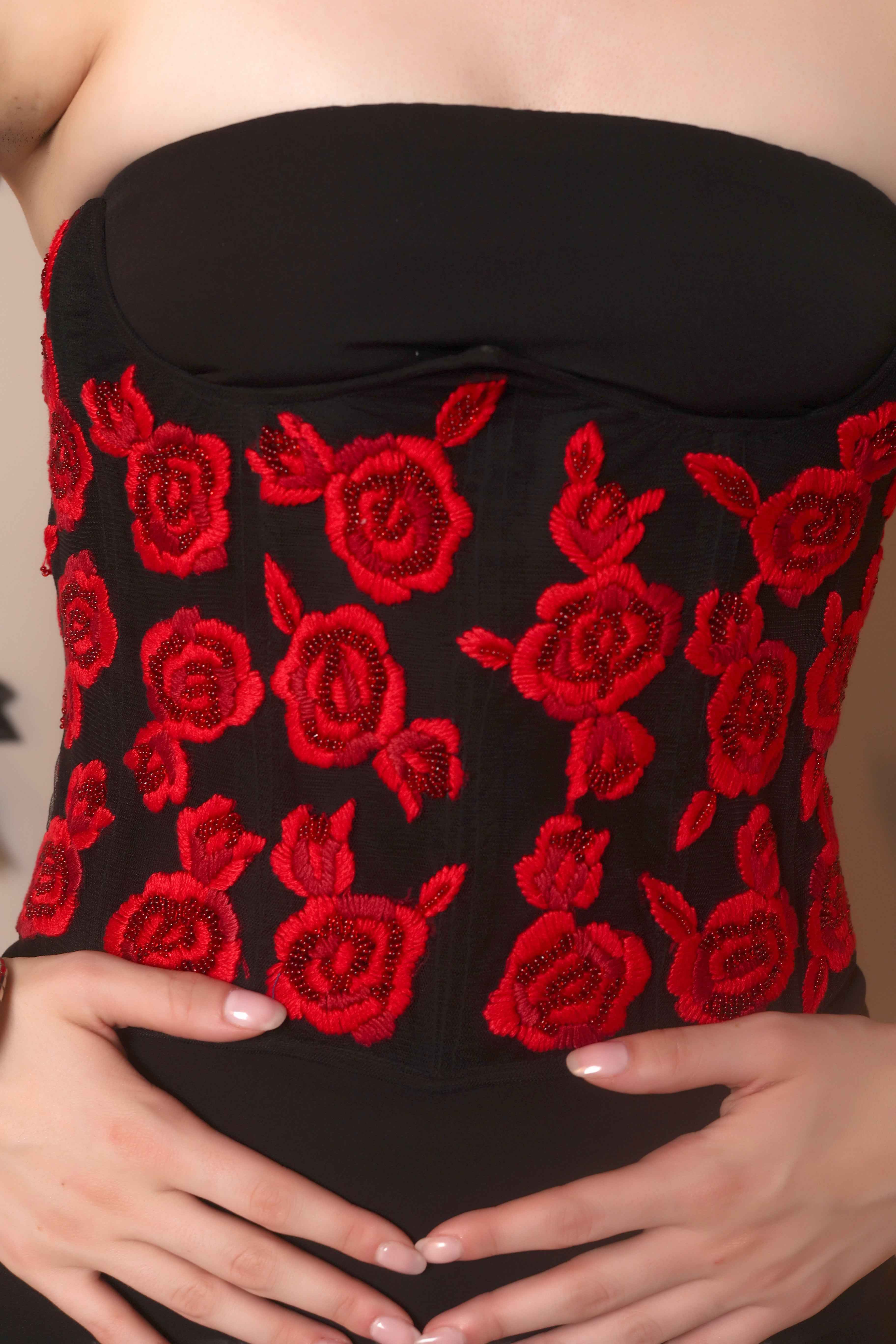 Scarlet Bloom Corset Belt – Embroidered Floral Waist Cincher - Vybtheory