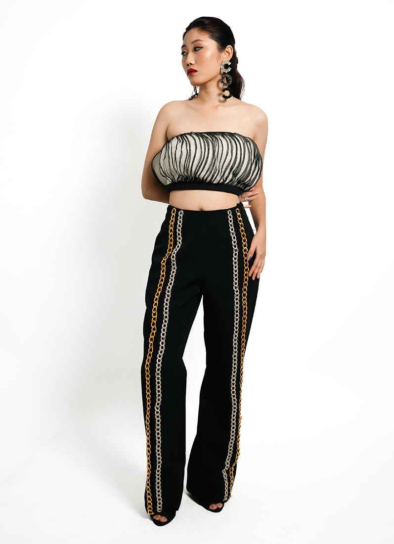 Eclipse Ruffle Co-Ord Set – Noir Contrast Chain Edit | VybTheory